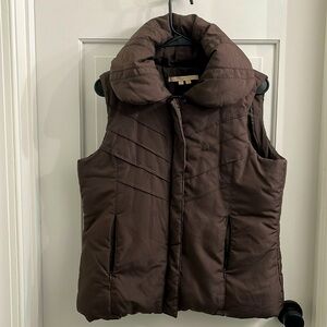 COPY - Brown puffer vest